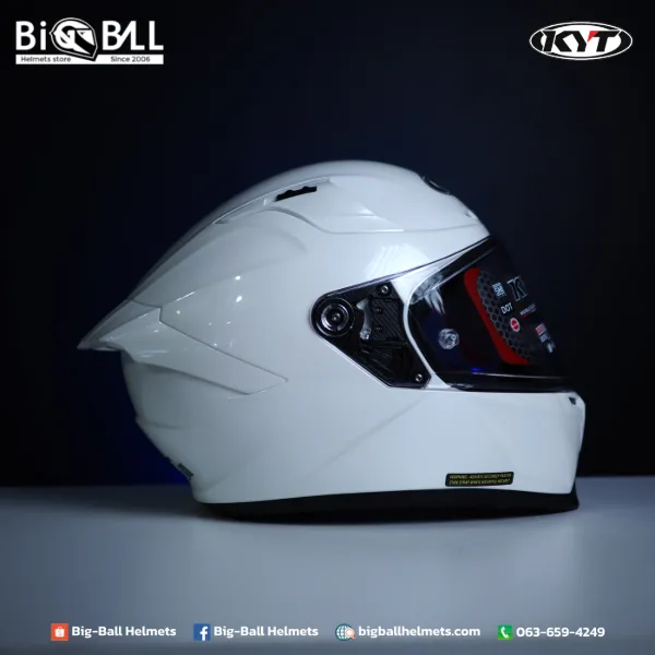 KYT STRIKER PLAIN WHITE